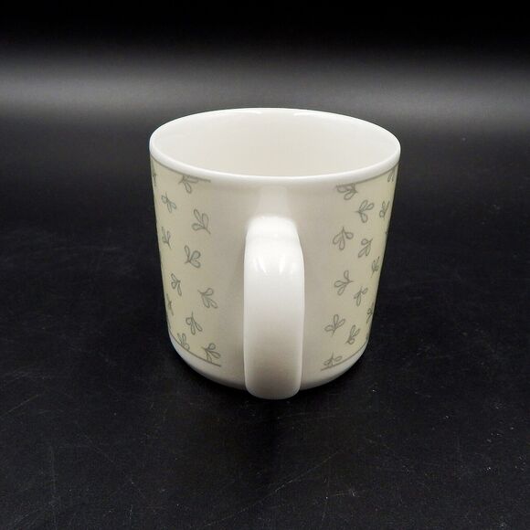 Peter Rabbit Child Plate Cup & Bowl Wedgewood England Frederick Warne & Co 1996 - Picture 8 of 11